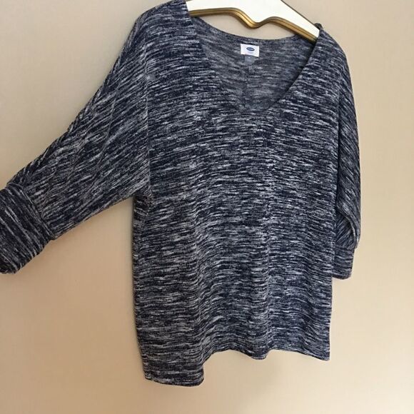 Old Navy dolman sleeve v neck navy & white sweater - Picture 1 of 6